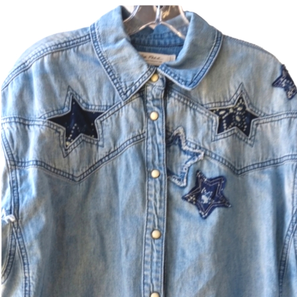 We The Free Star Spangled Banner Button Down Shirt sz M - Picture 6 of 14